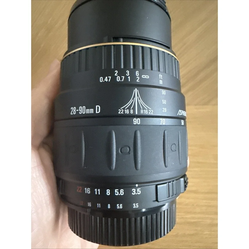 Quantaray 28-90mm f/3.5-5.6 Macro Multi-Coated Autofocus Lens for Nikon F Mount